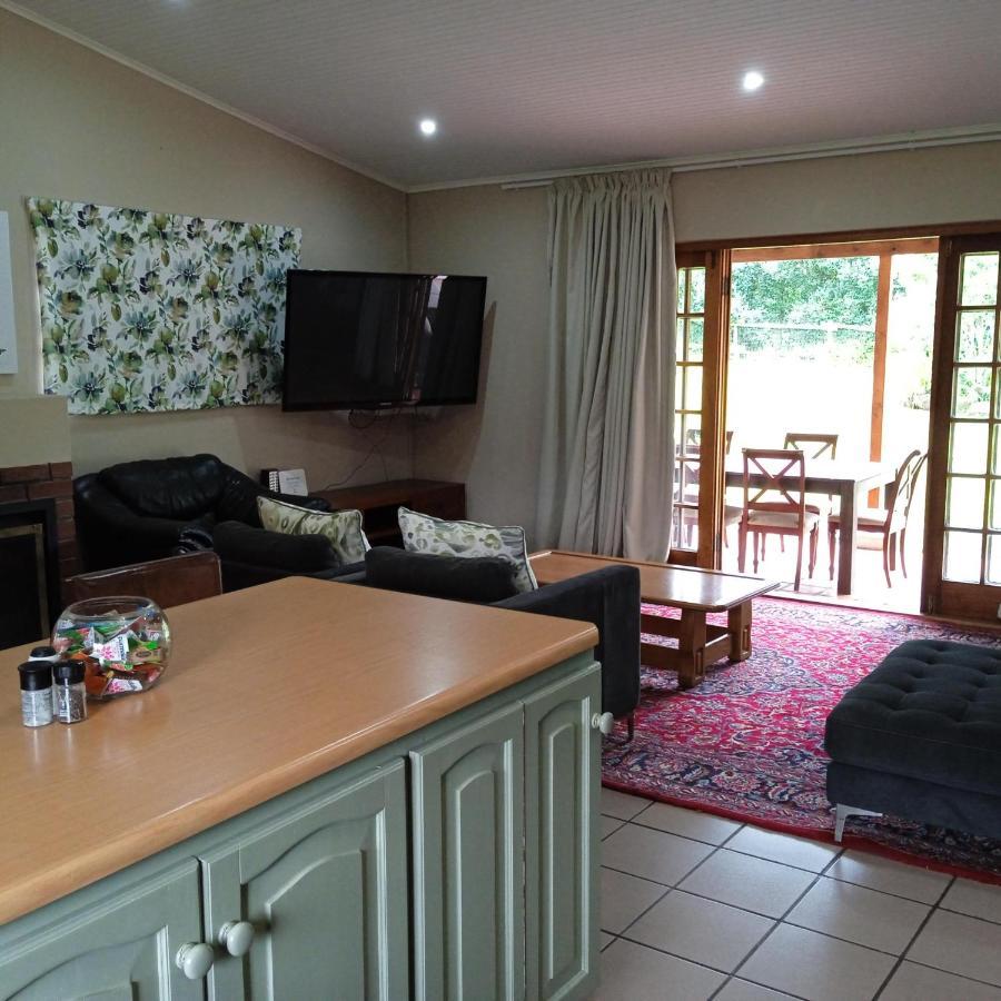 Crestwood Bed & Breakfast Curry's Post Экстерьер фото